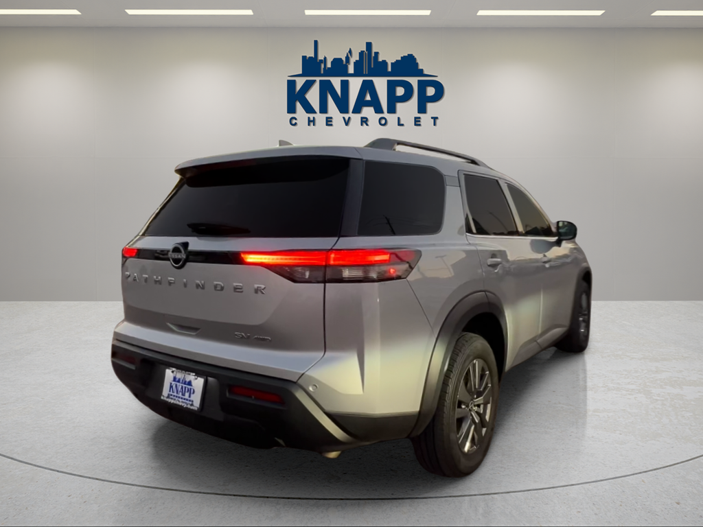 2024 Nissan Pathfinder SV