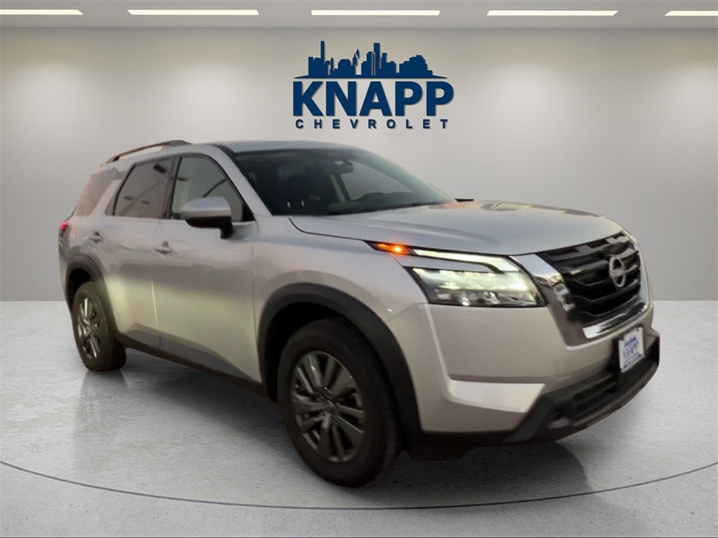 2024 Nissan Pathfinder SV