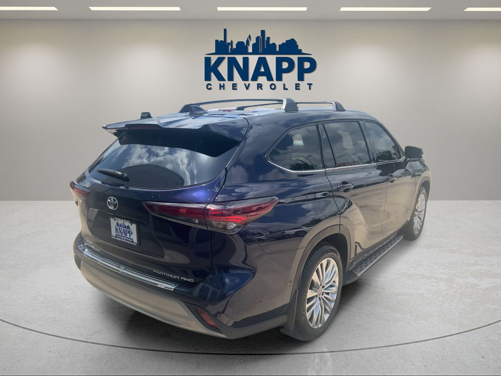 2025 Toyota Highlander LE