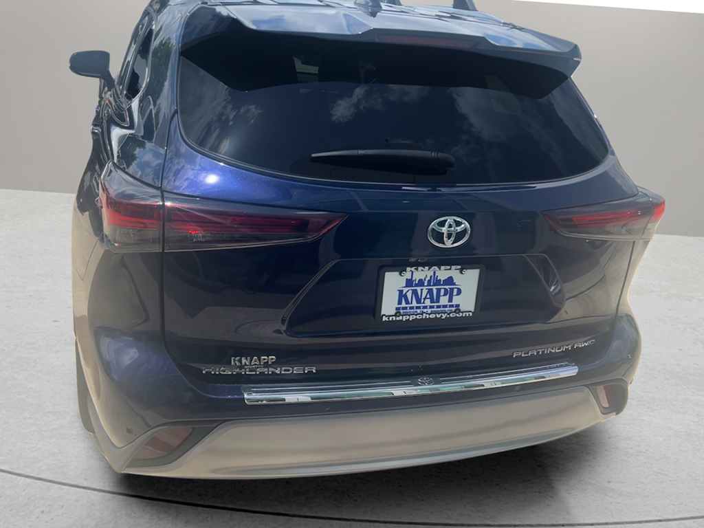 2025 Toyota Highlander LE