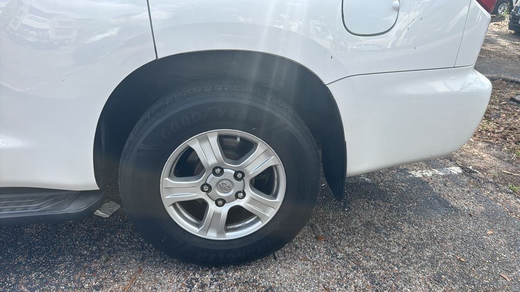 2012 Toyota Sequoia SR5