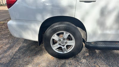 2012 Toyota Sequoia SR5