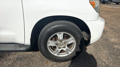 2012 Toyota Sequoia SR5