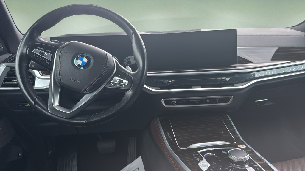 2025 BMW X5 xDrive50e