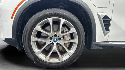 2025 BMW X5 xDrive50e