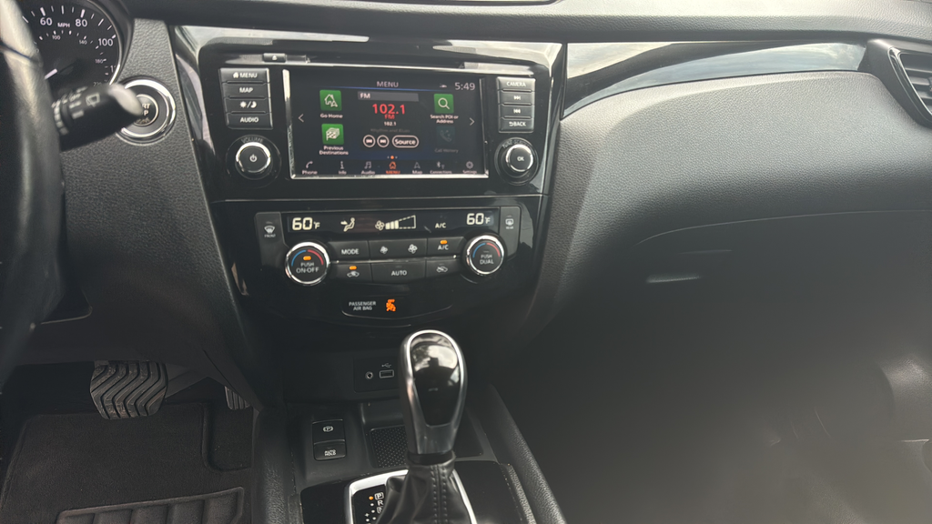 2022 Nissan Rogue Sport SL