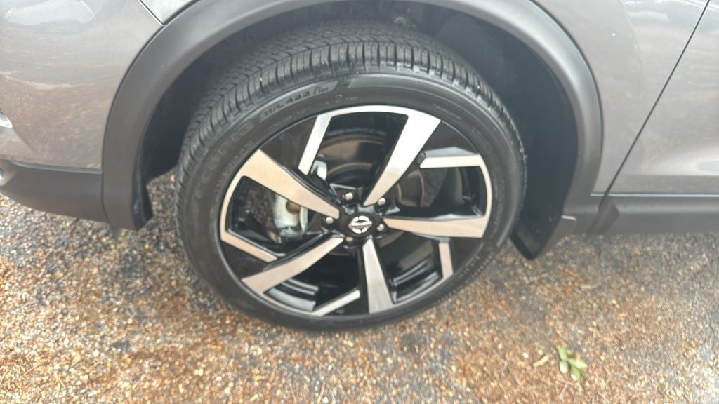 2022 Nissan Rogue Sport SL