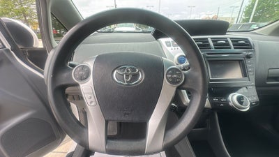 2013 Toyota Prius v Two