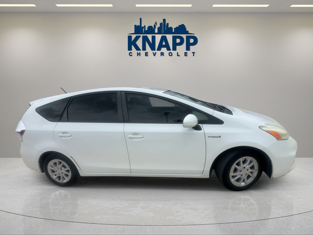 2013 Toyota Prius v Two