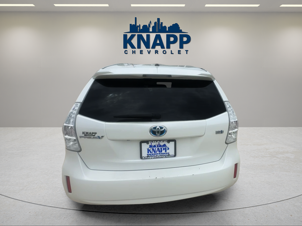 2013 Toyota Prius v Two