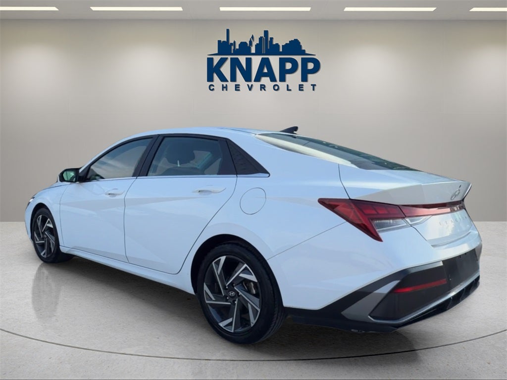 2024 Hyundai Elantra Limited