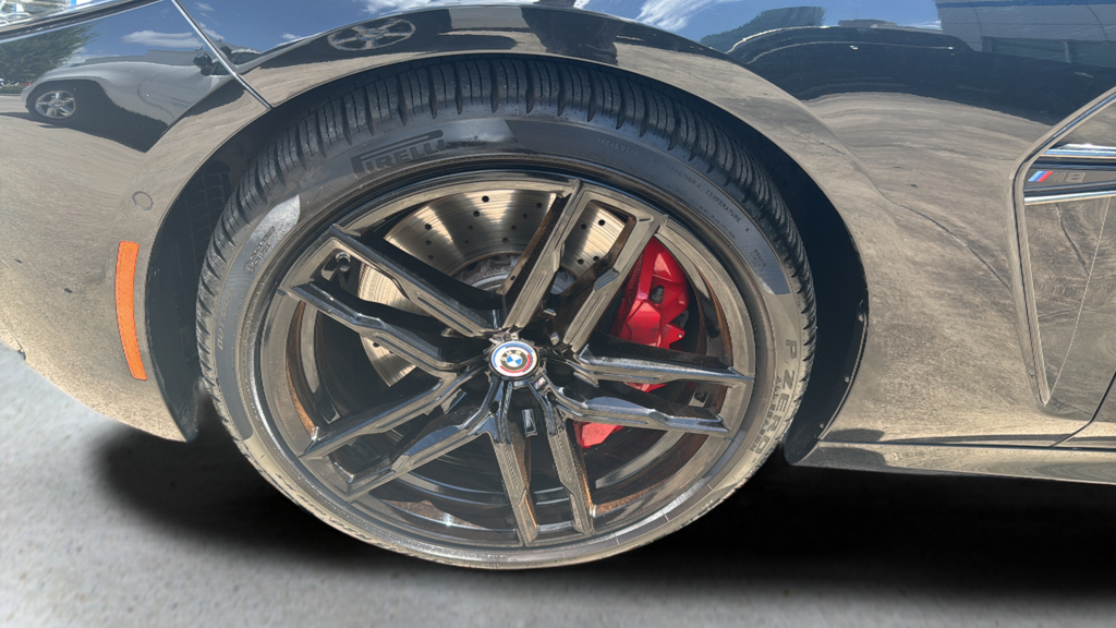 2023 BMW M8 Competition