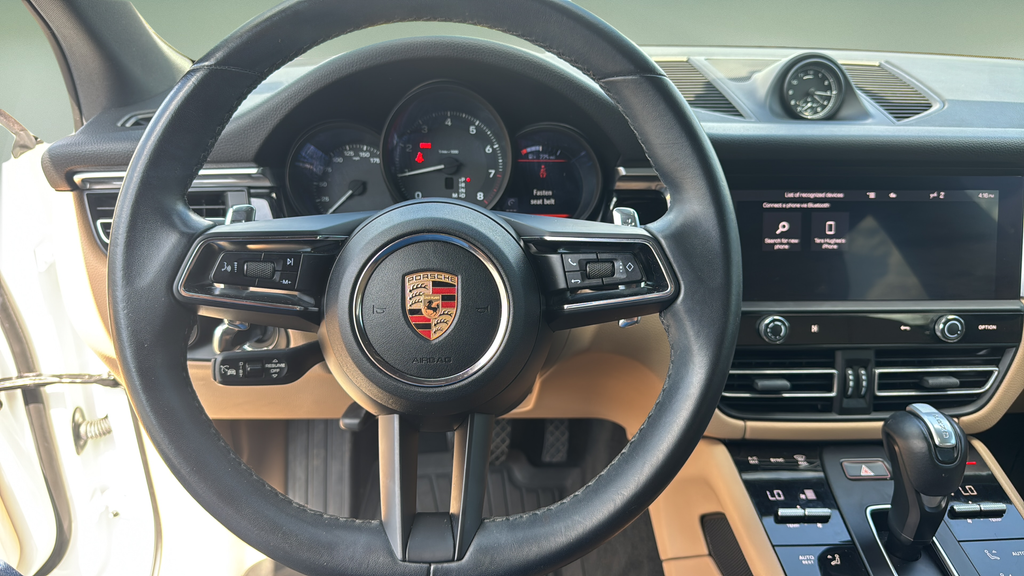 2024 Porsche Macan Base