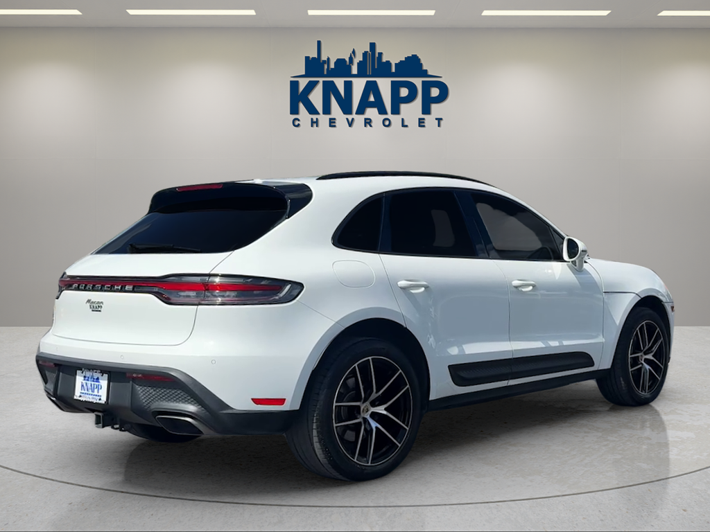 2024 Porsche Macan Base