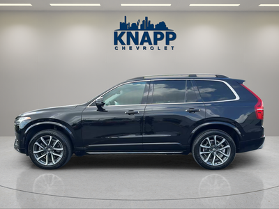 2018 Volvo XC90 Momentum