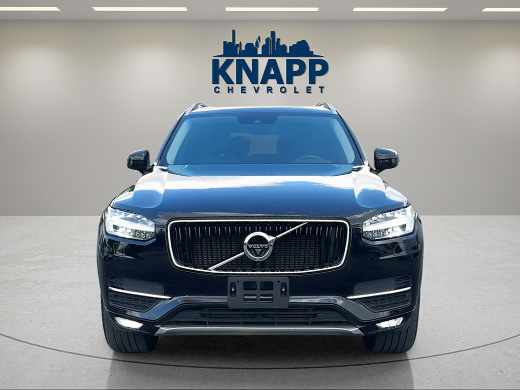 2018 Volvo XC90 Momentum