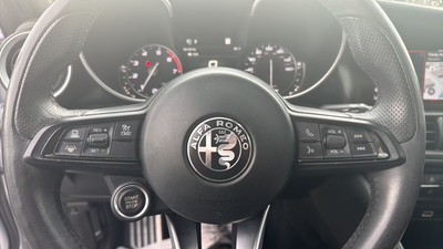 2022 Alfa Romeo Giulia Ti