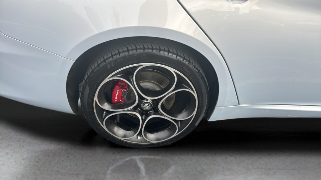2022 Alfa Romeo Giulia Ti
