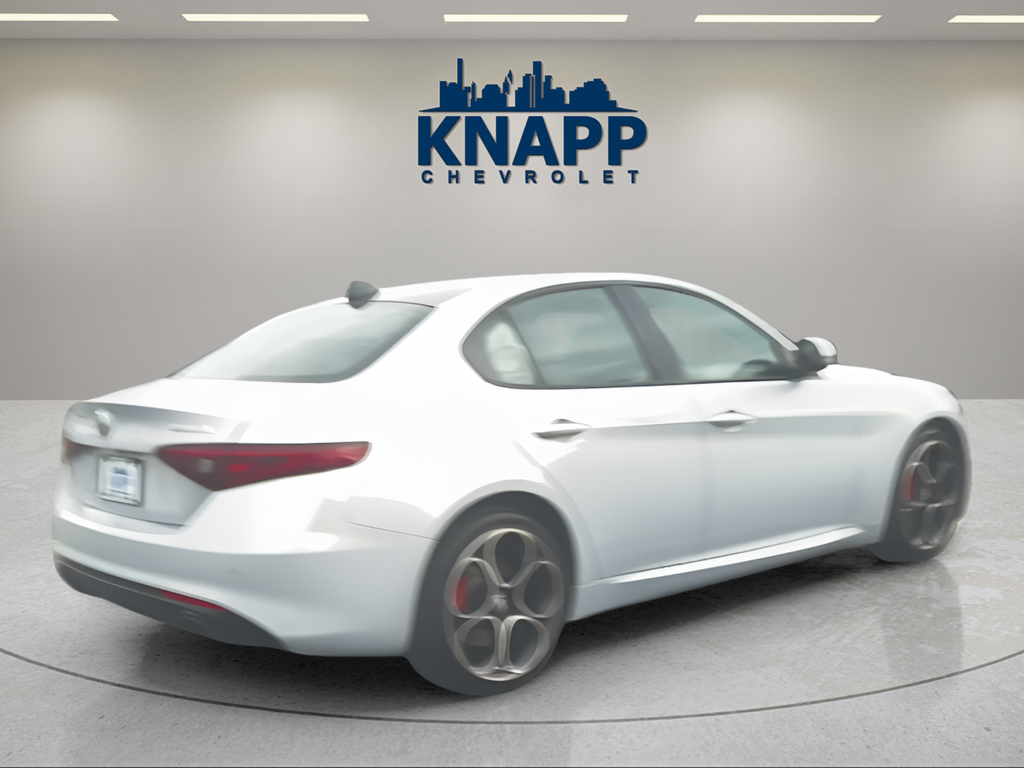 2022 Alfa Romeo Giulia Ti